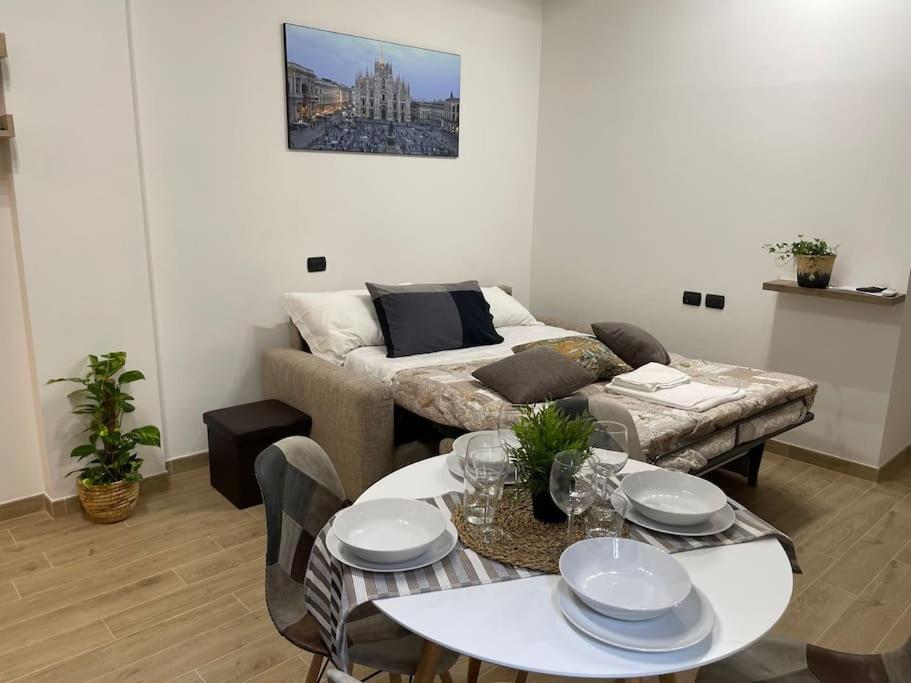 Nel Quartiere Bayres Suite Completamente Rinnovata Milán Exteriér fotografie