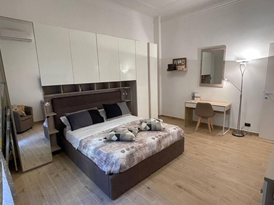Nel Quartiere Bayres Suite Completamente Rinnovata Milán Exteriér fotografie