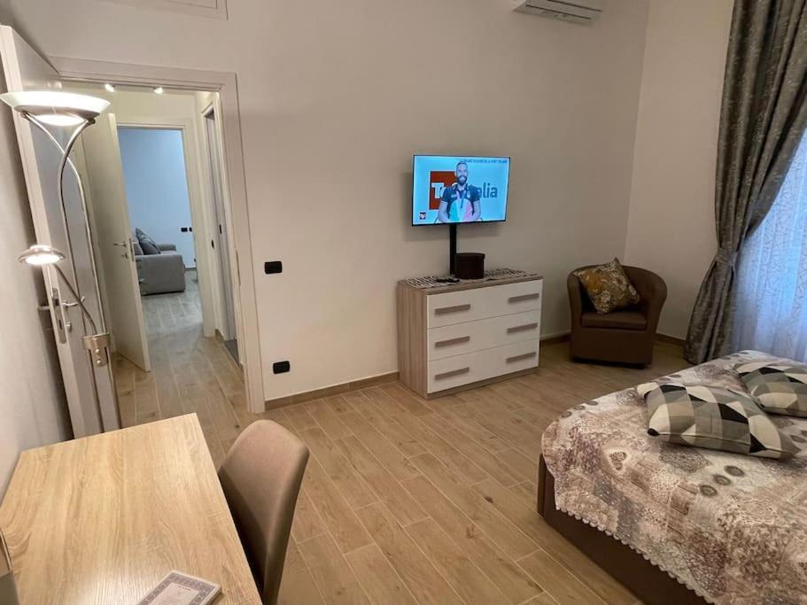 Nel Quartiere Bayres Suite Completamente Rinnovata Milán Exteriér fotografie