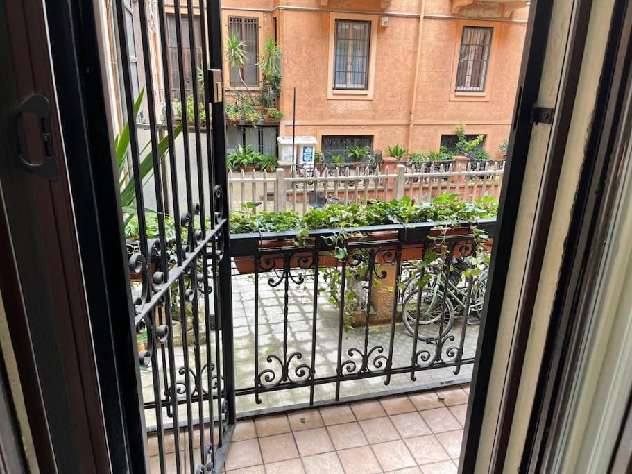 Nel Quartiere Bayres Suite Completamente Rinnovata Milán Exteriér fotografie