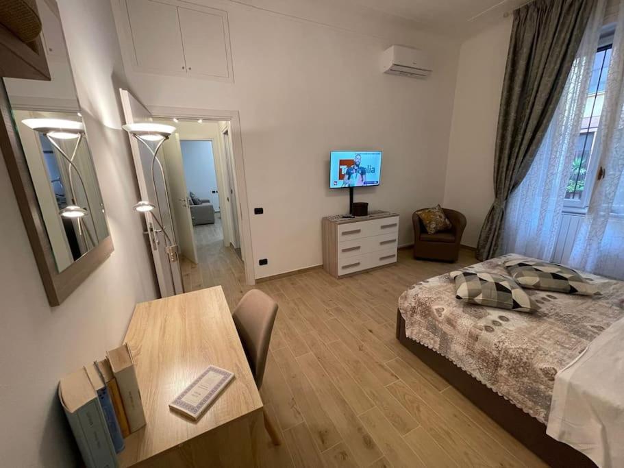 Nel Quartiere Bayres Suite Completamente Rinnovata Milán Exteriér fotografie