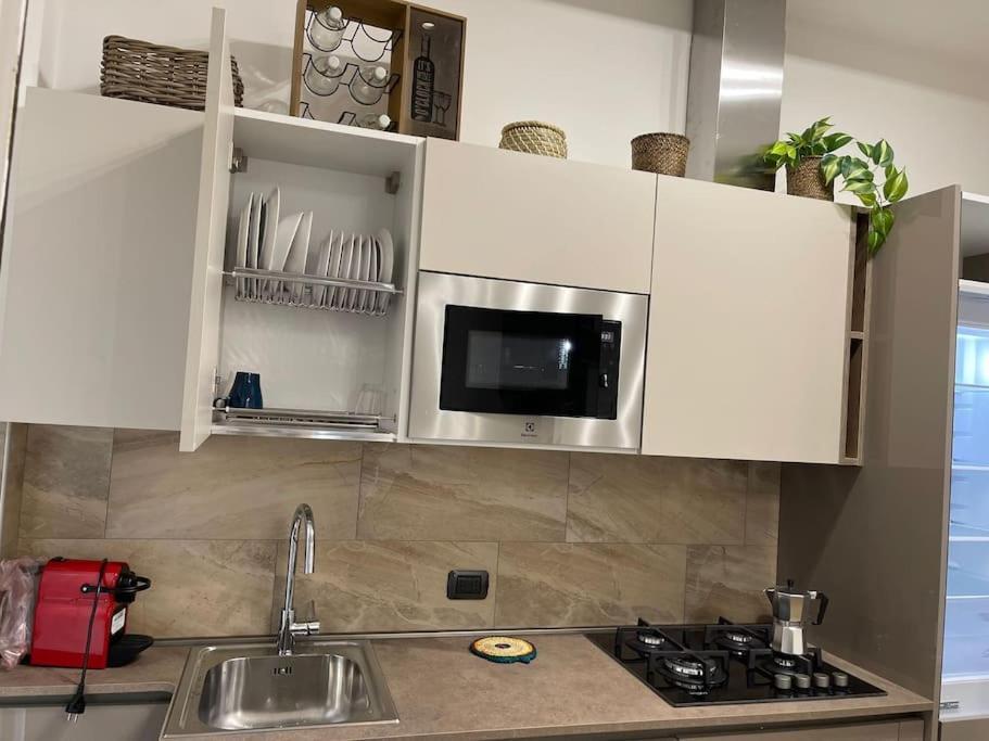 Nel Quartiere Bayres Suite Completamente Rinnovata Milán Exteriér fotografie